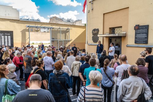Spacer po Ksawerowie i jego ukrytych historiach