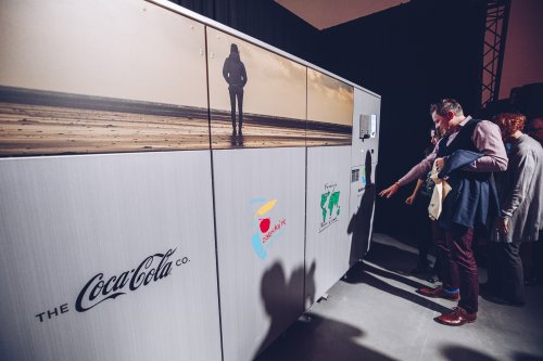 Coca Cola funduje butelkomaty dla Warszawy