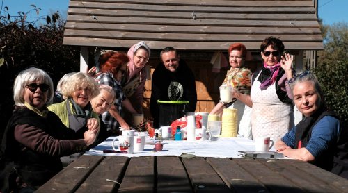 Śniadanie sąsiedzkie: filozofia wdzięczności - teoria i praktyka życia codziennego